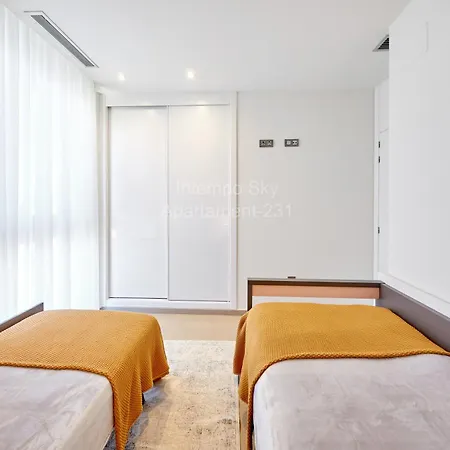 Intempo Sky Apartament-231 بينايدورم