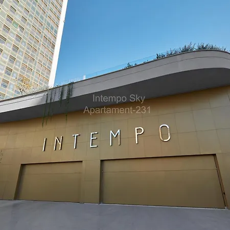 Intempo Sky Apartament-231 * Benidorm