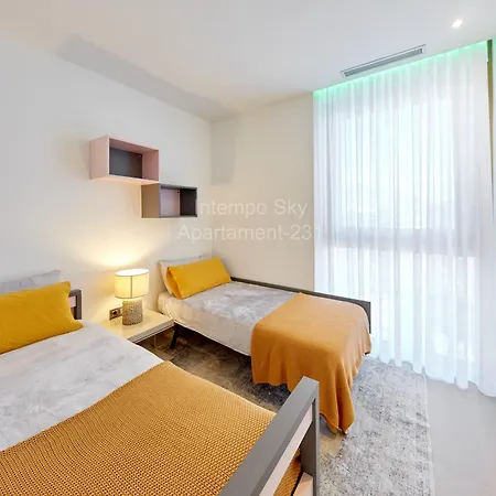 Intempo Sky Apartament-231 * Benidorm